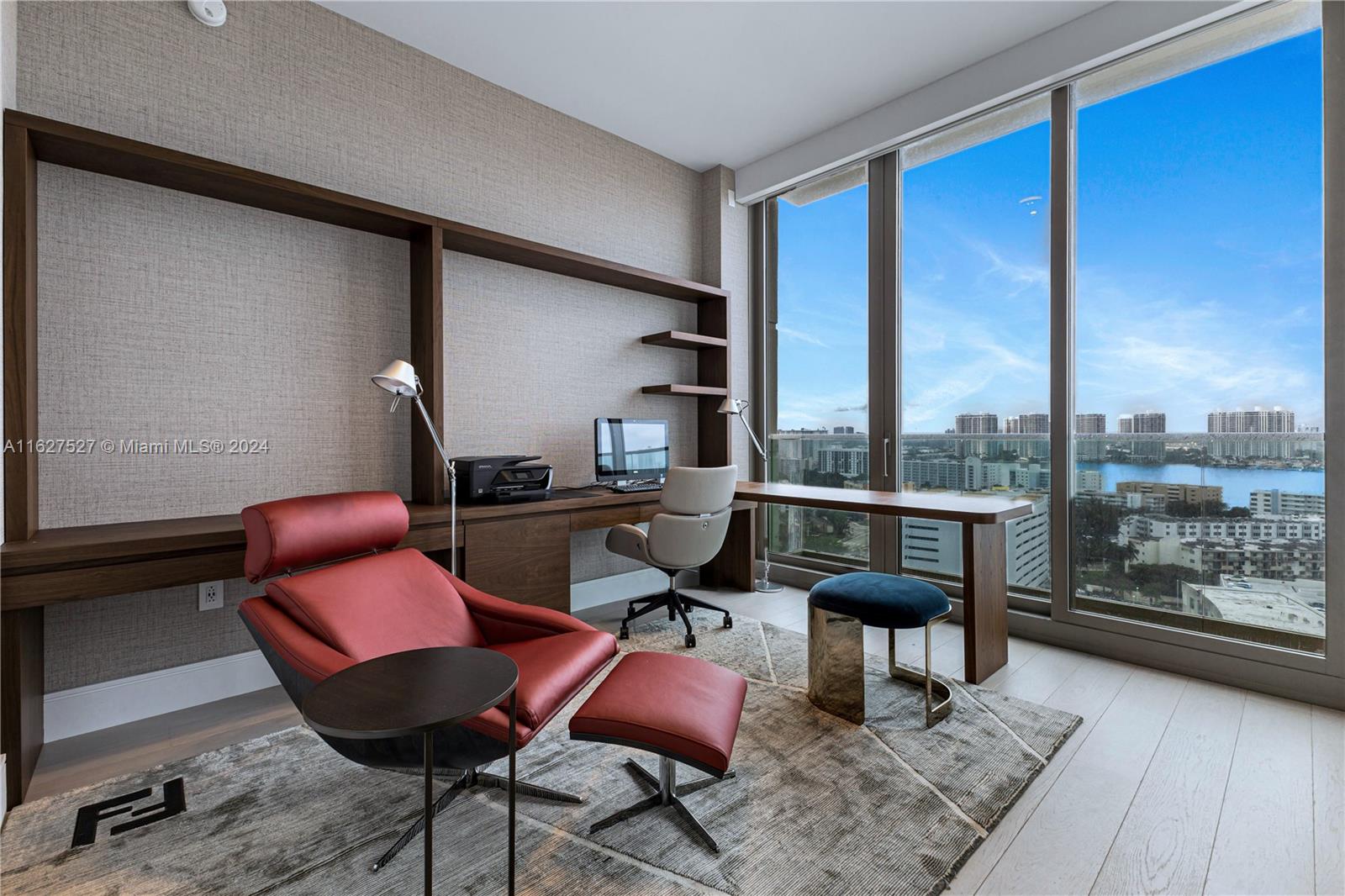 THE ESTATES ACQUALINA - Residential