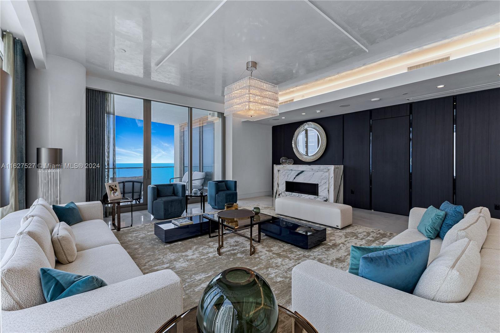 THE ESTATES ACQUALINA - Residential