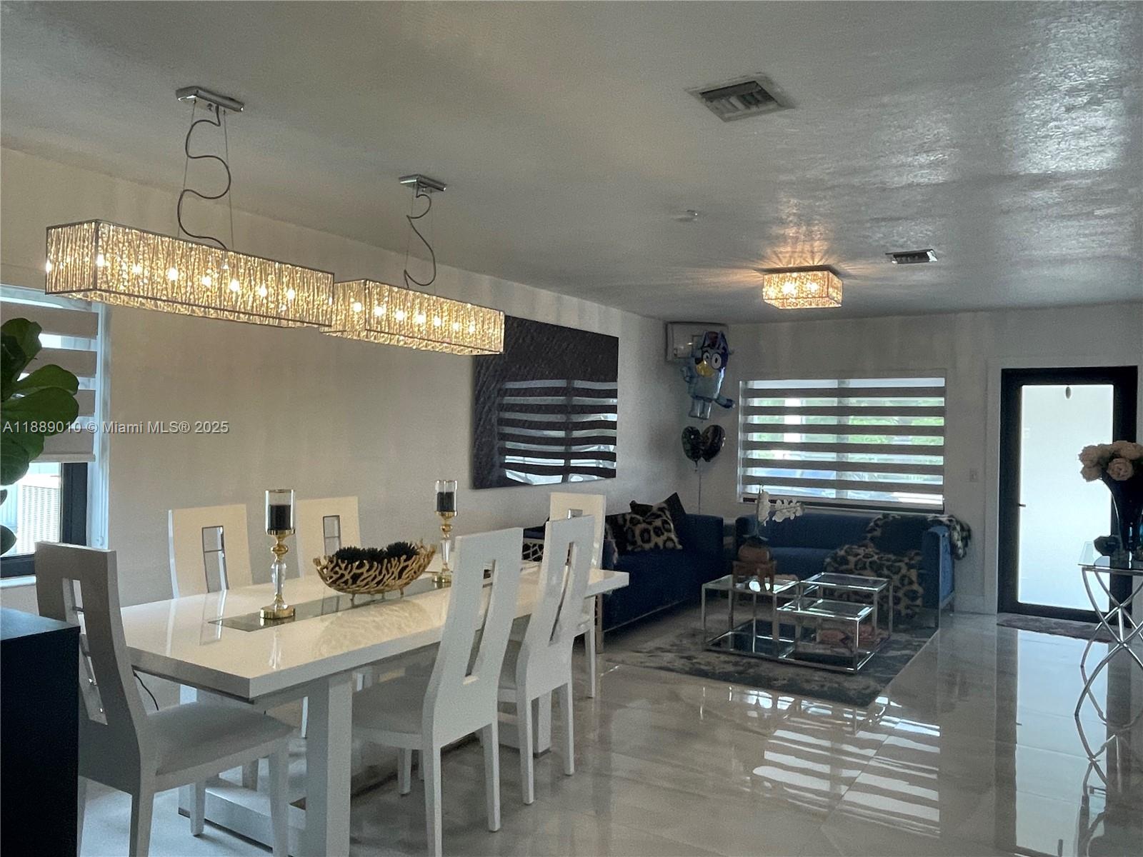 STARLITE PARK - Residential