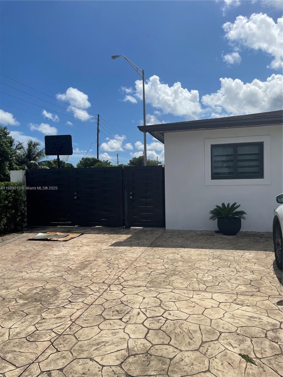 STARLITE PARK - Residential