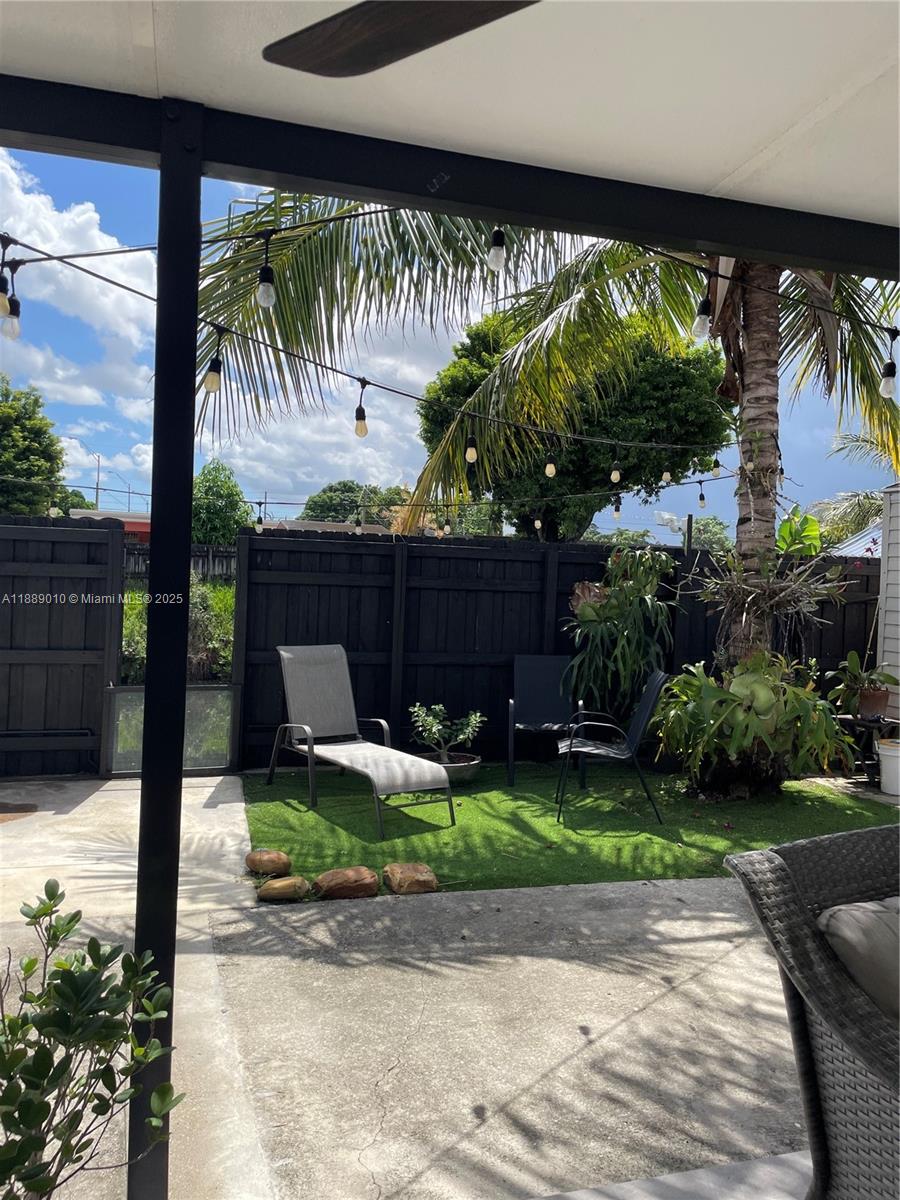 STARLITE PARK - Residential