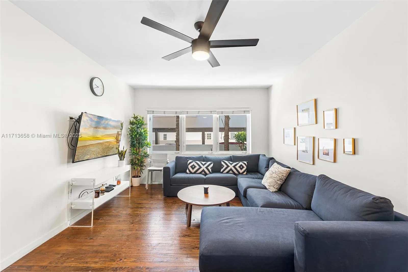 Miami Beach, Florida 33139, United States, 1 Bedroom Bedrooms, ,1 BathroomBathrooms,Residential,Active,24644