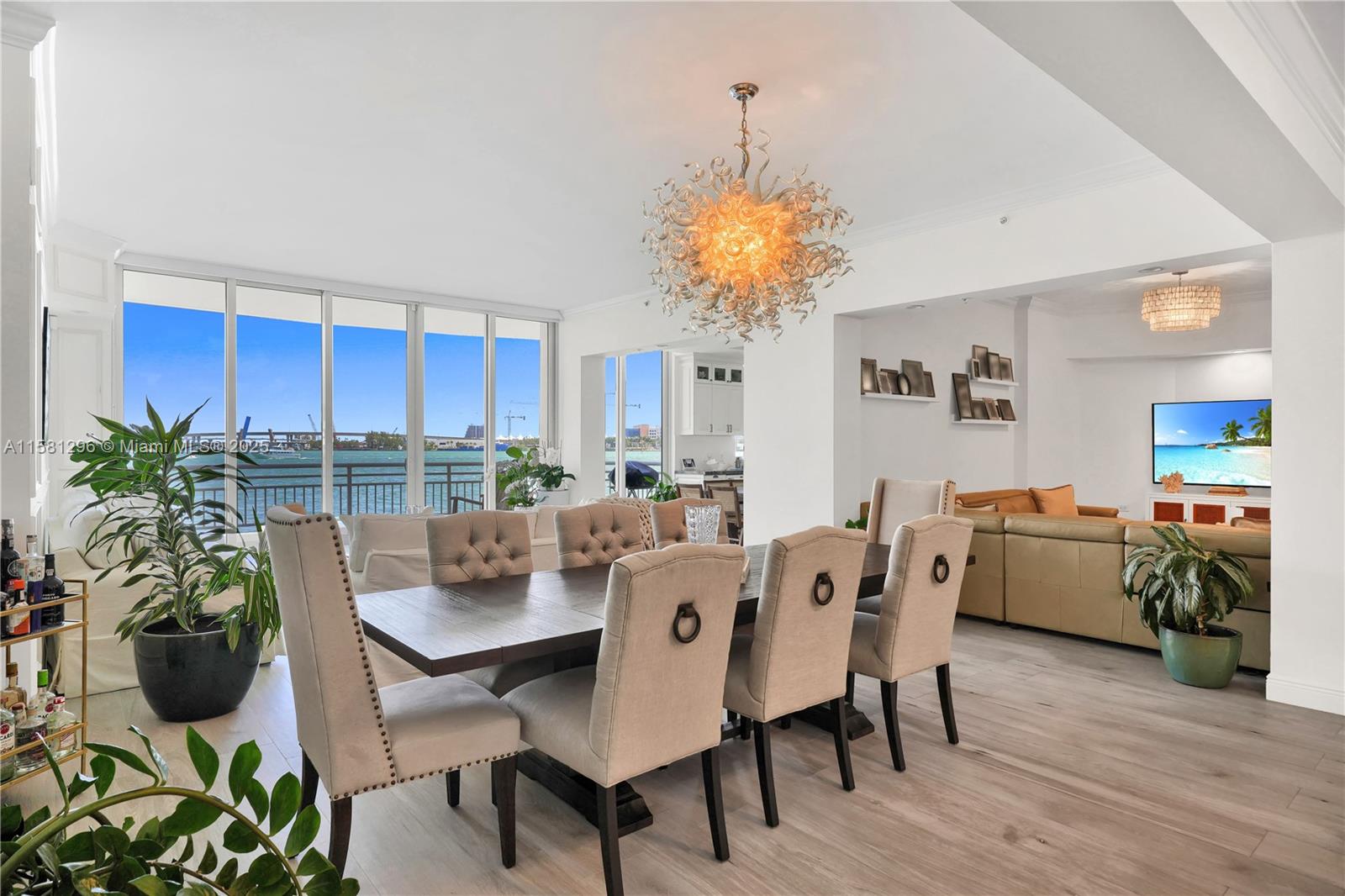 THREE TEQUESTA POINT COND - Residential