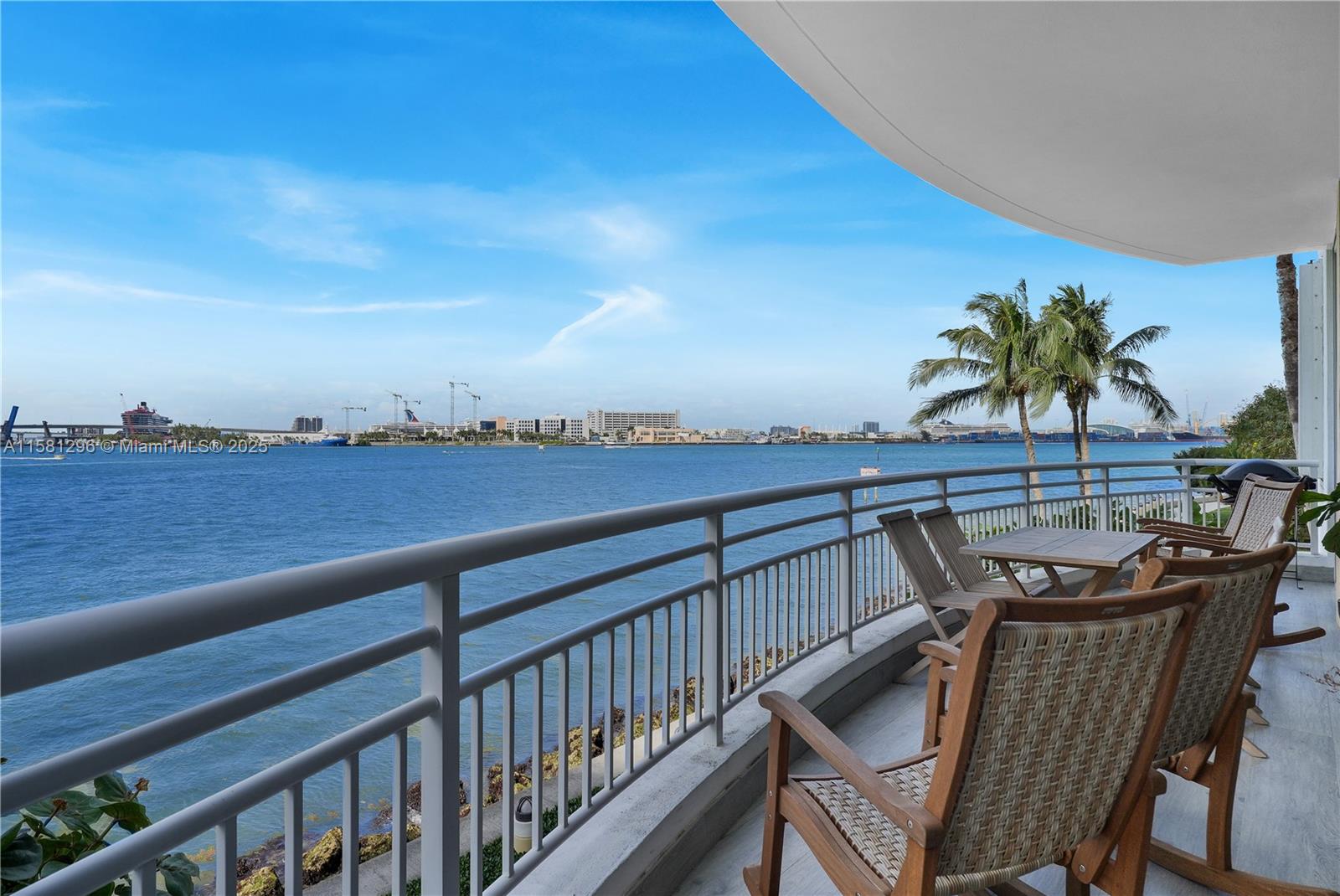 THREE TEQUESTA POINT COND - Residential