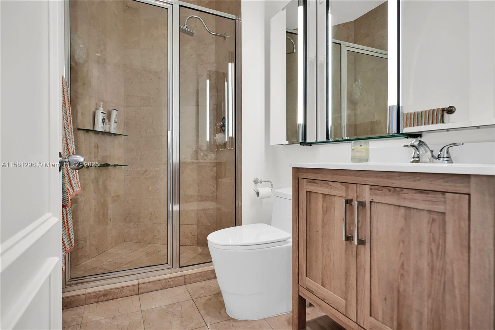 THREE TEQUESTA POINT COND - Residential