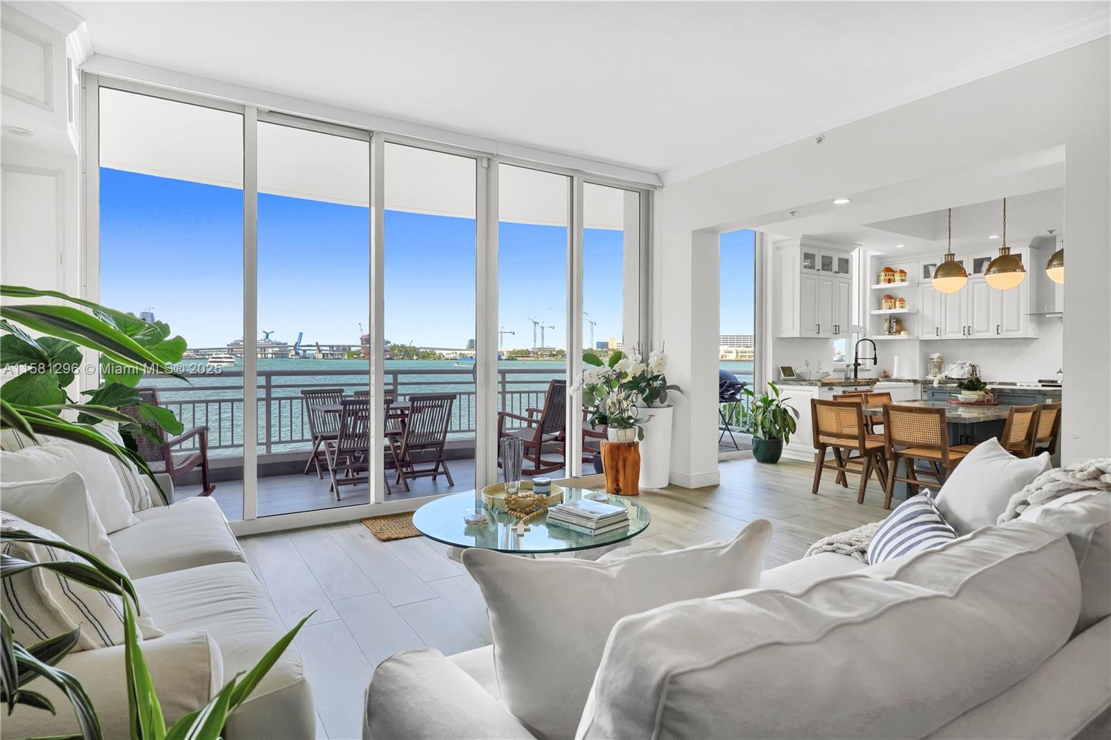 THREE TEQUESTA POINT COND - Residential