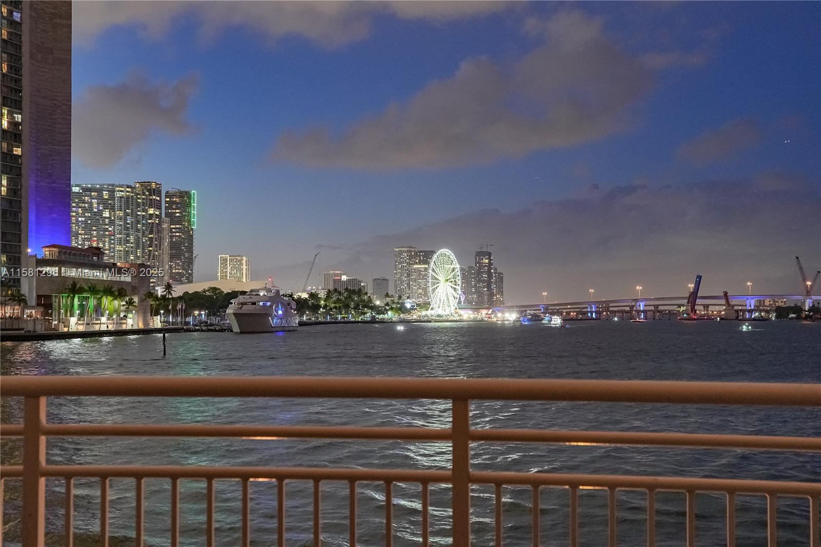 848 Brickell Key Dr 204