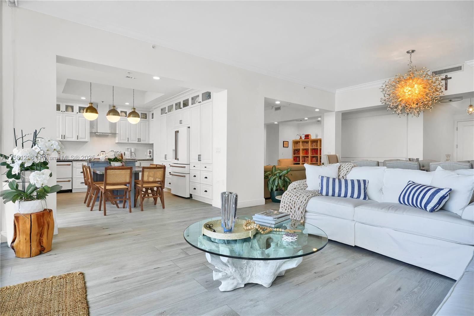 THREE TEQUESTA POINT COND - Residential