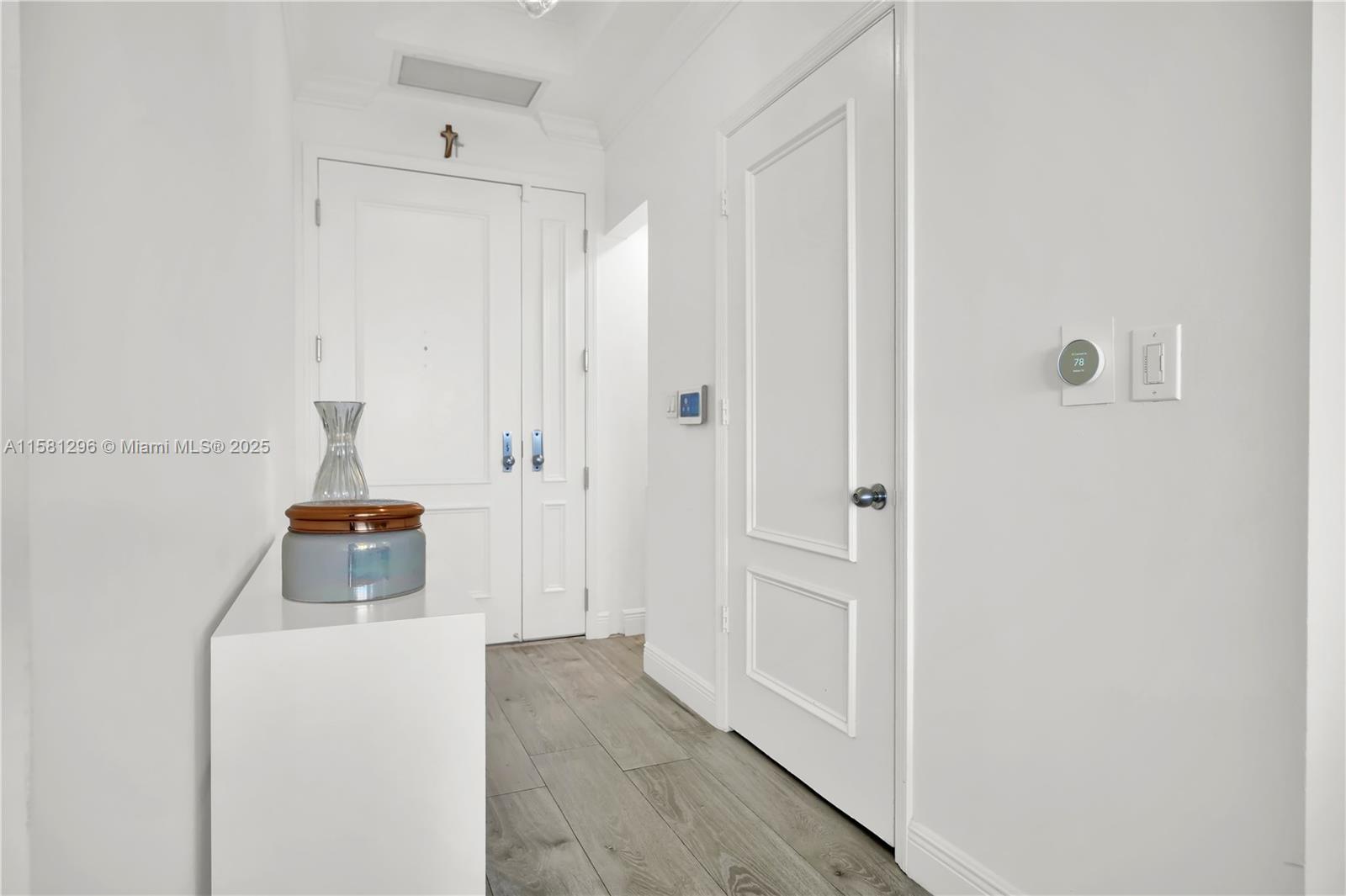THREE TEQUESTA POINT COND - Residential
