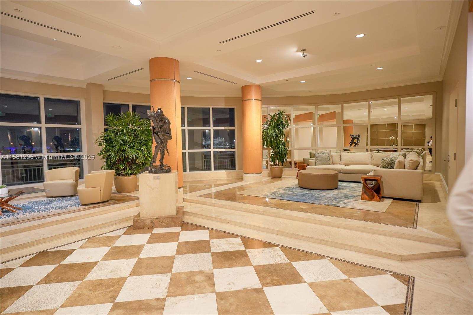 THREE TEQUESTA POINT COND - Residential