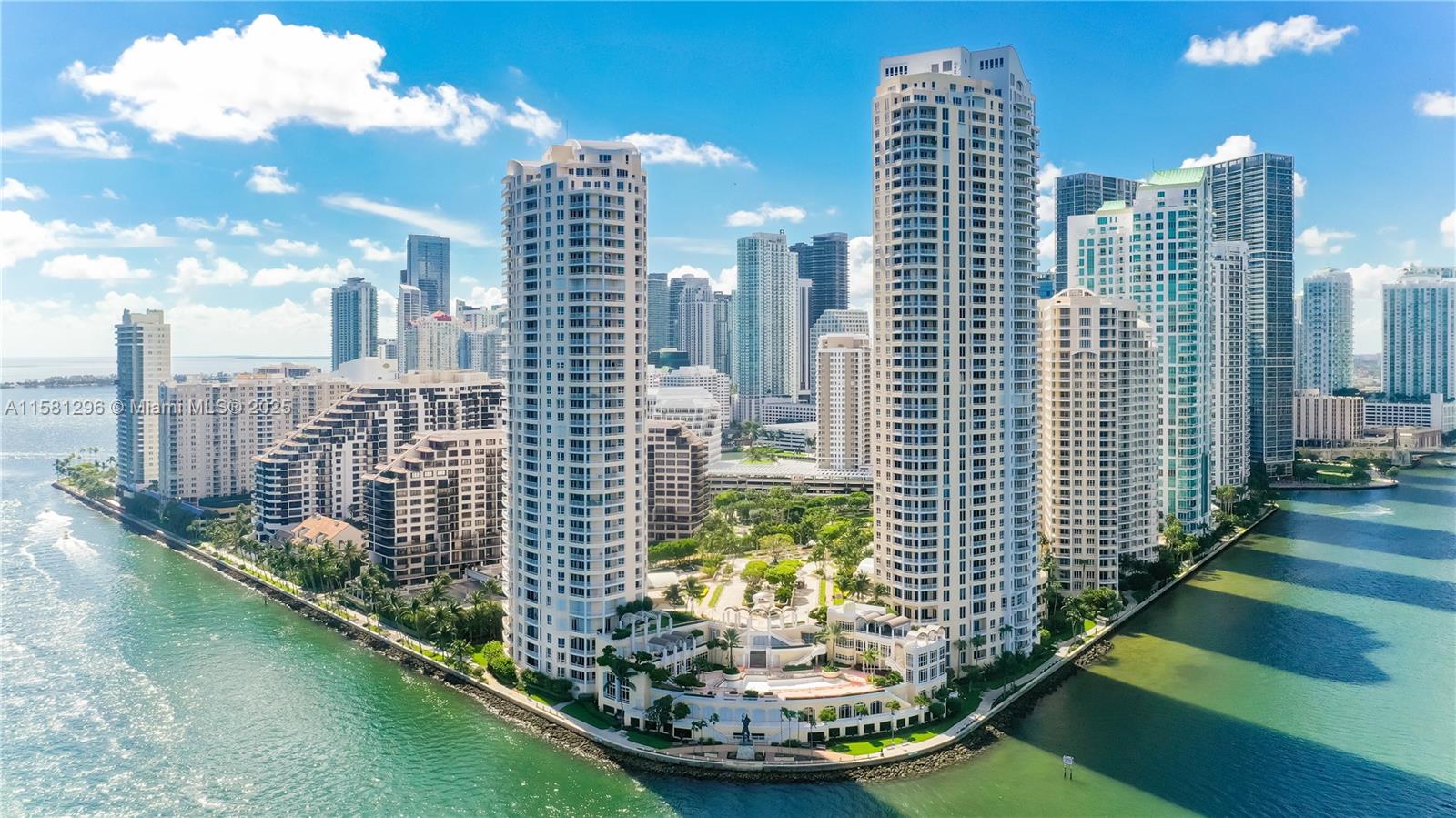 THREE TEQUESTA POINT COND - Residential
