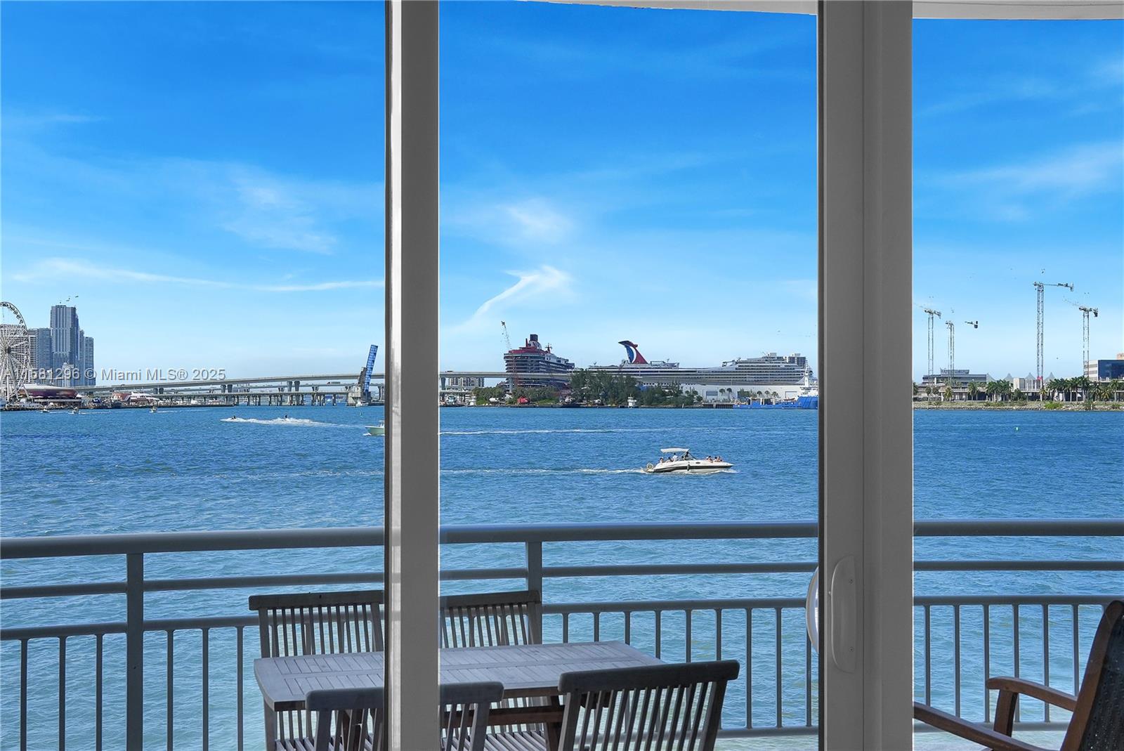 THREE TEQUESTA POINT COND - Residential
