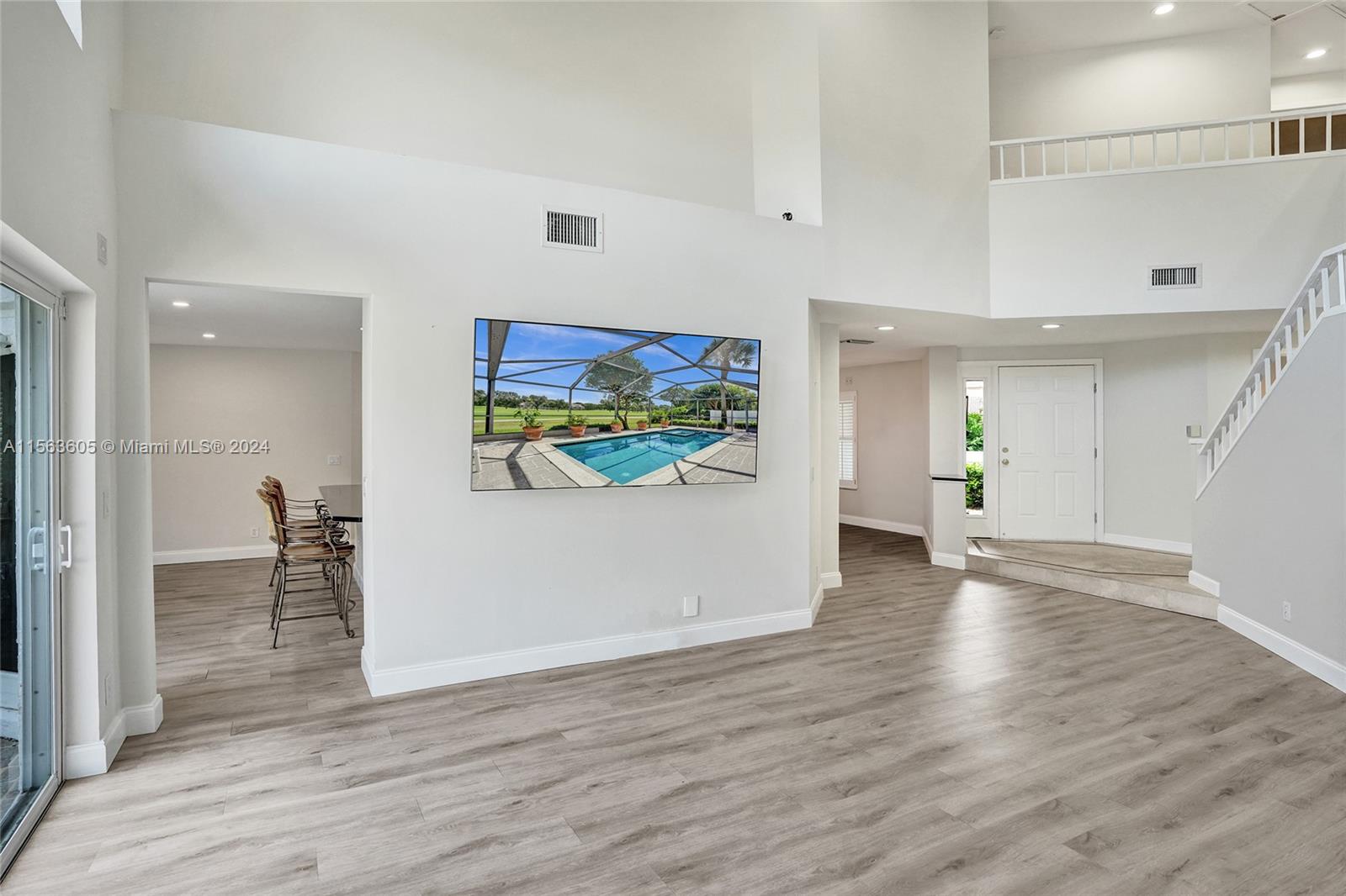 CEDAR CAY - Residential