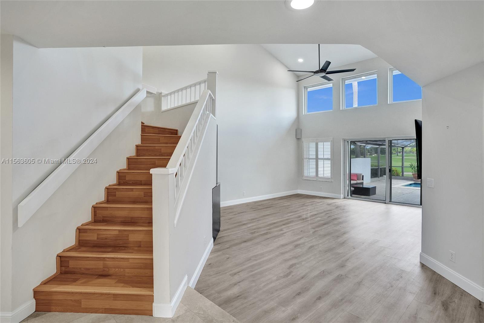 CEDAR CAY - Residential