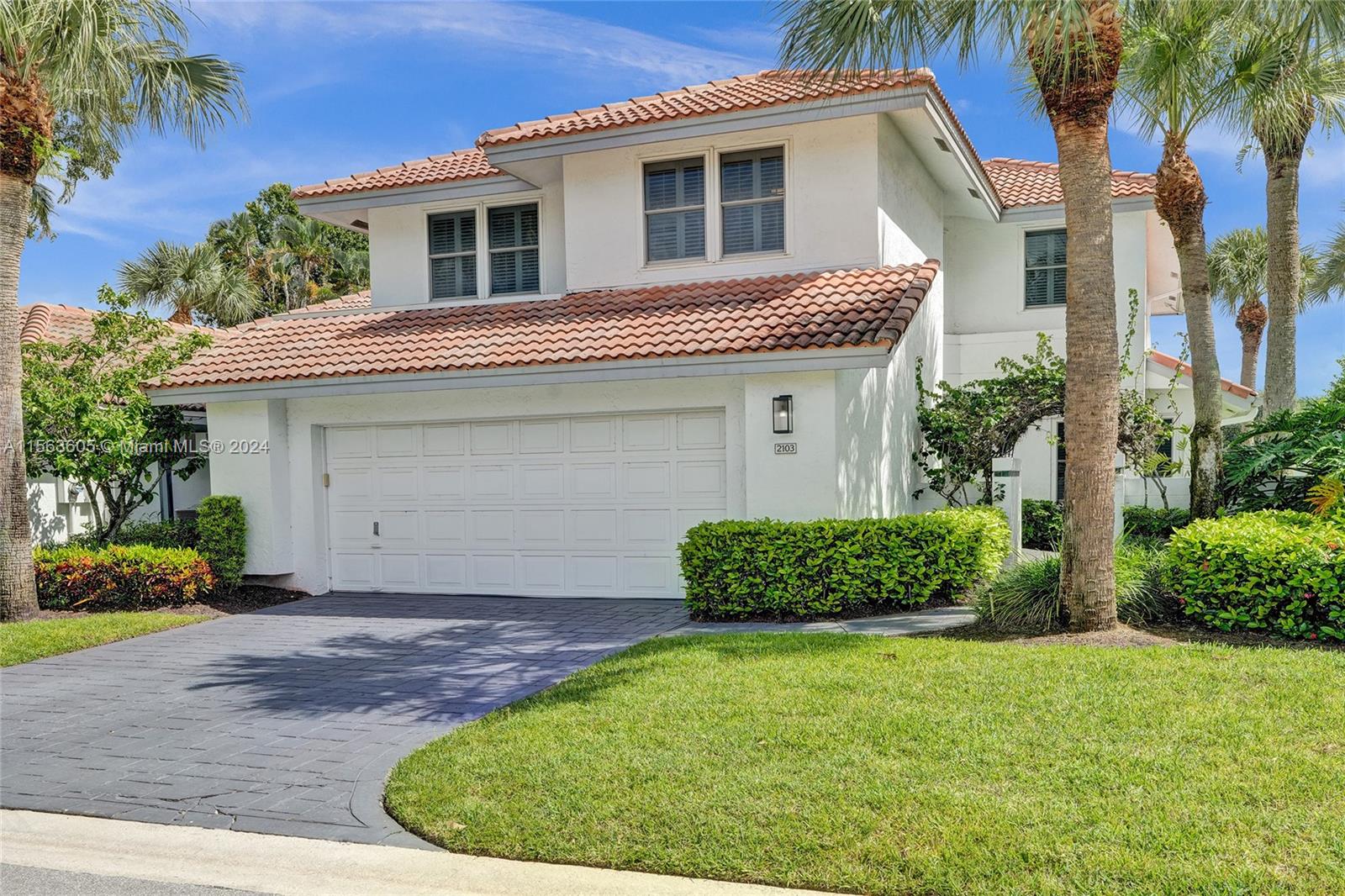 CEDAR CAY - Residential