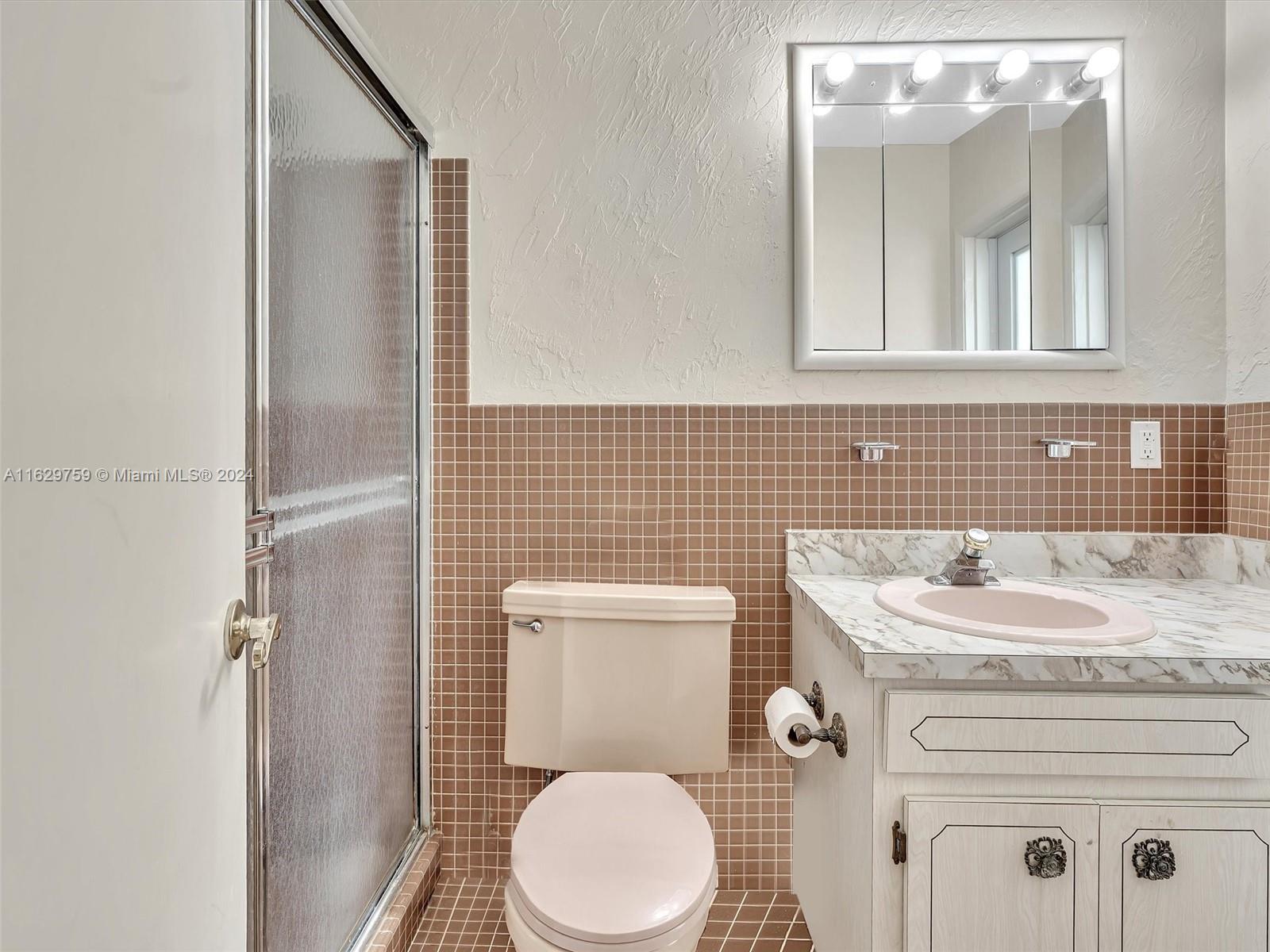 CHASE-HESSEN ESTATES - Residential