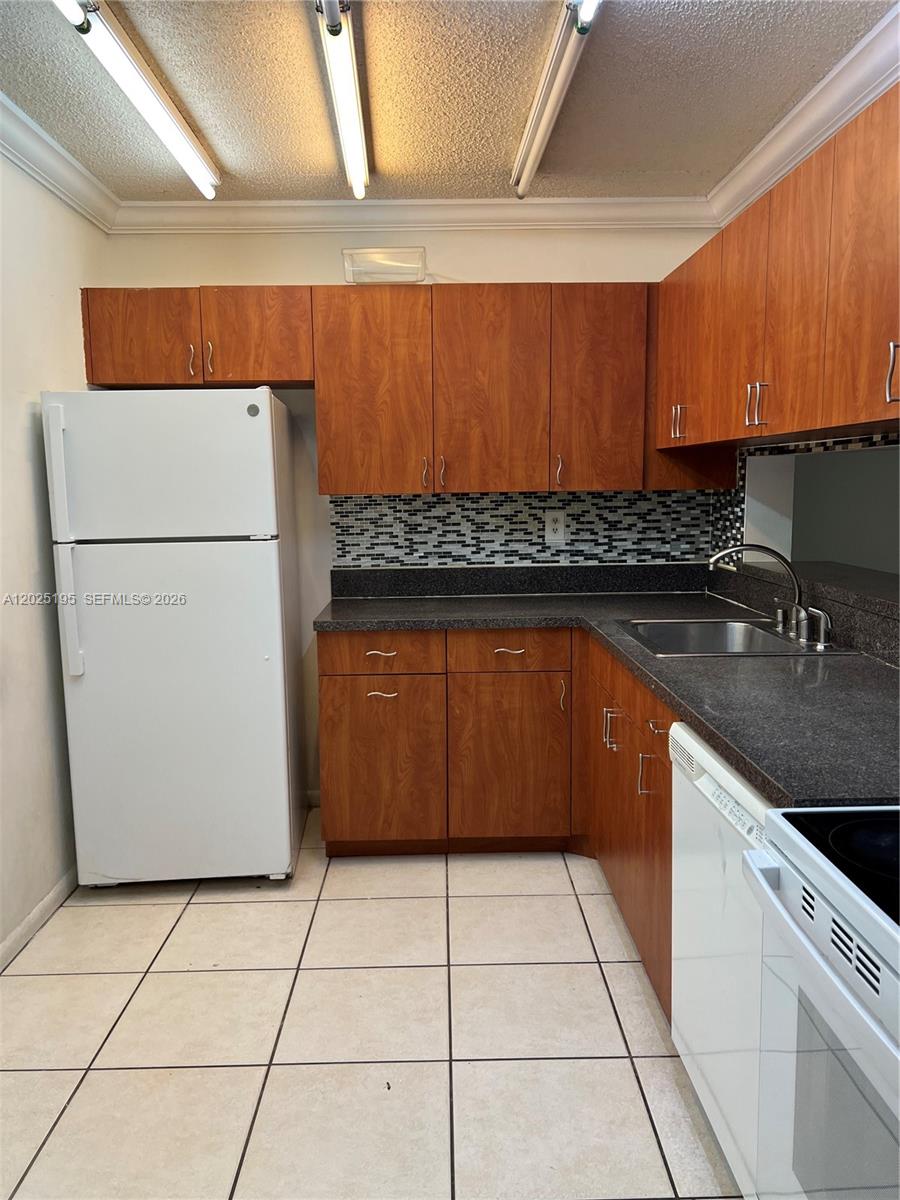 THE HORIZONS WEST CONDO # - Residential