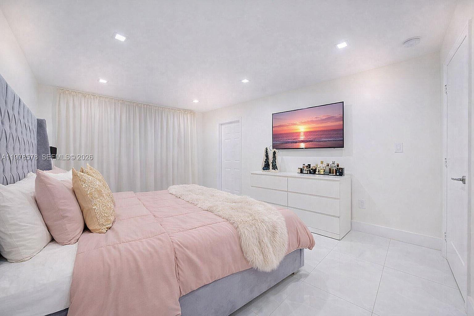 CARIBE LAKES PH III - Residential