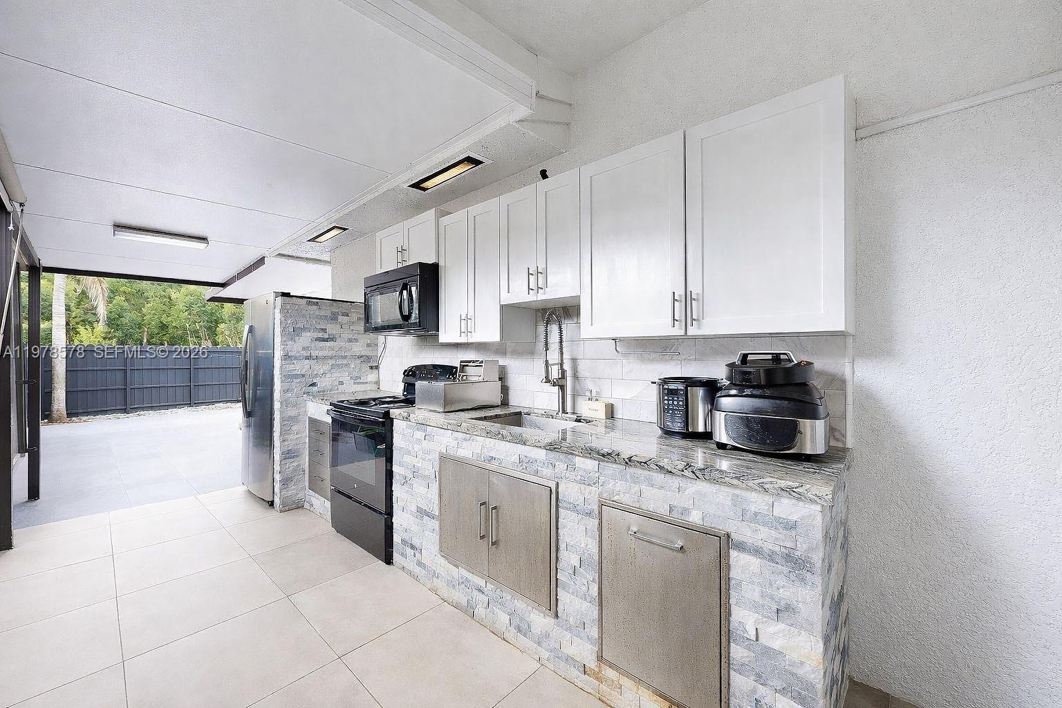 CARIBE LAKES PH III - Residential