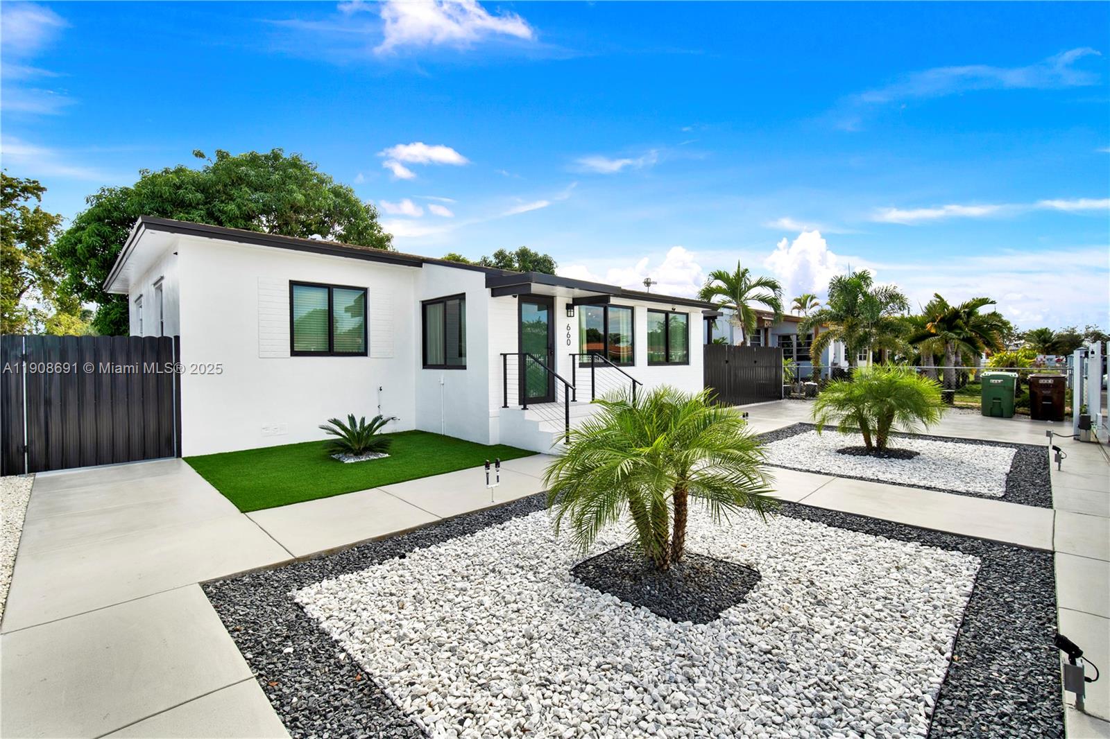 HIALEAH 14TH ADDN - Residential