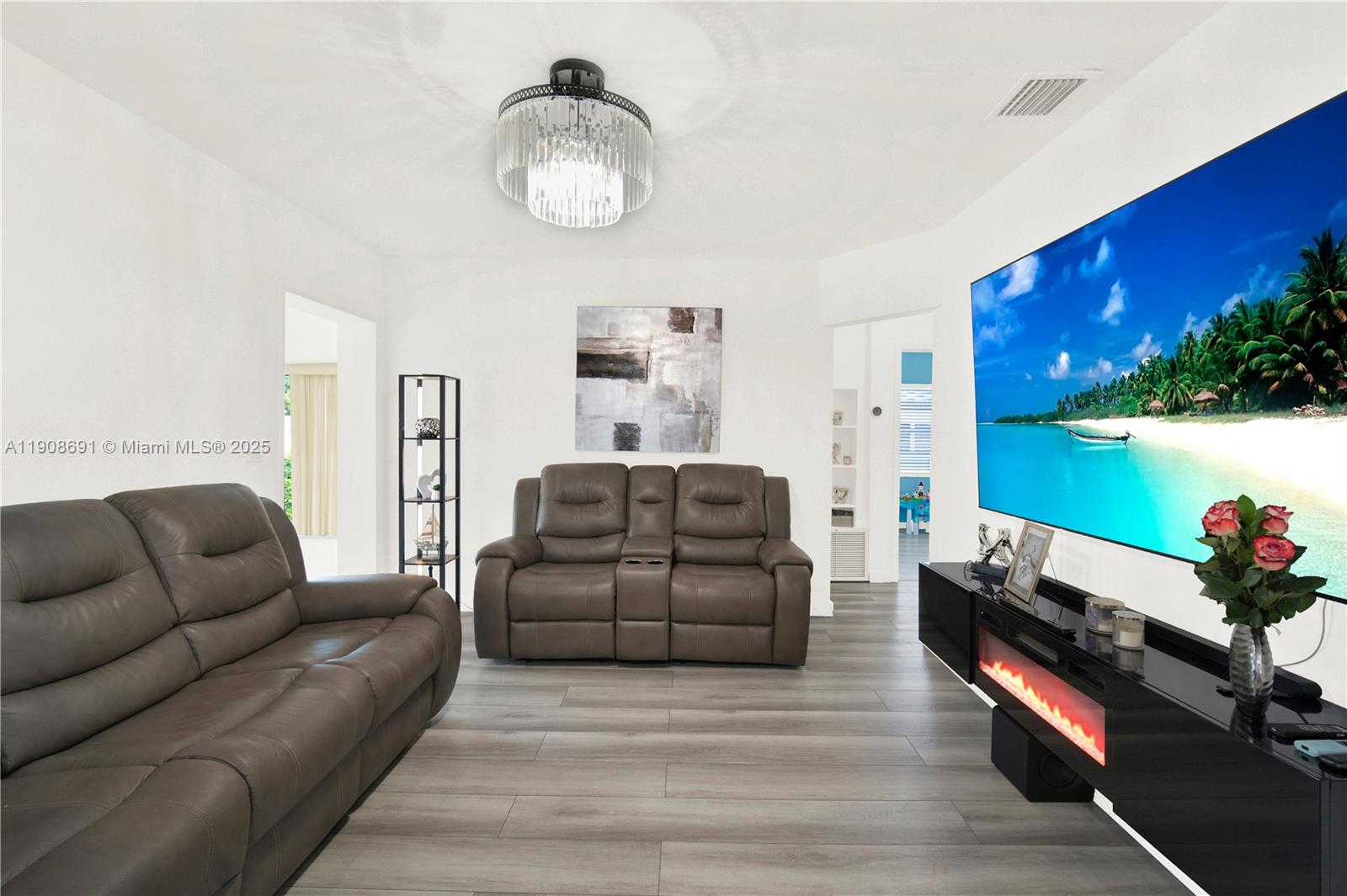 HIALEAH 14TH ADDN - Residential