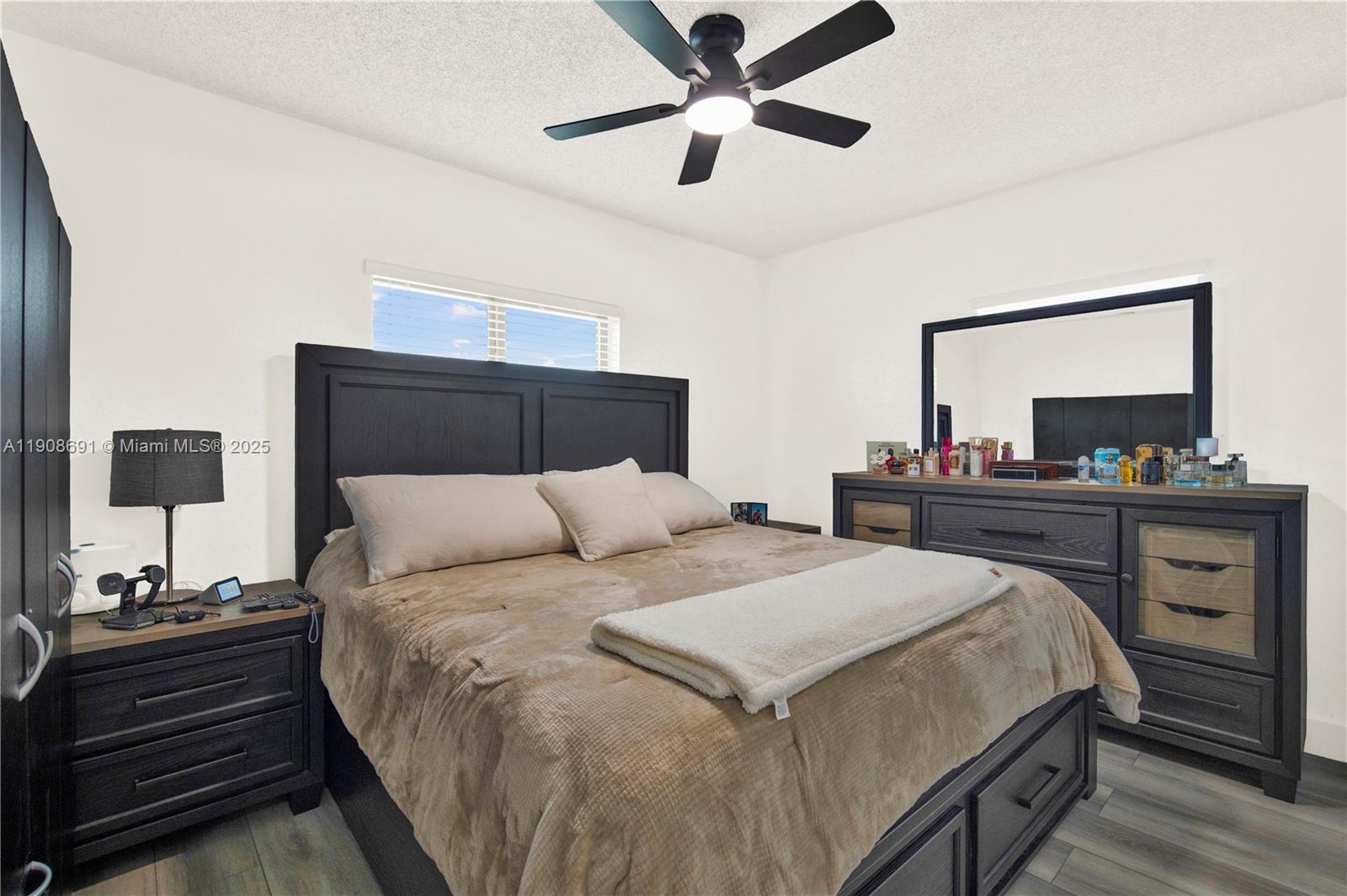 HIALEAH 14TH ADDN - Residential