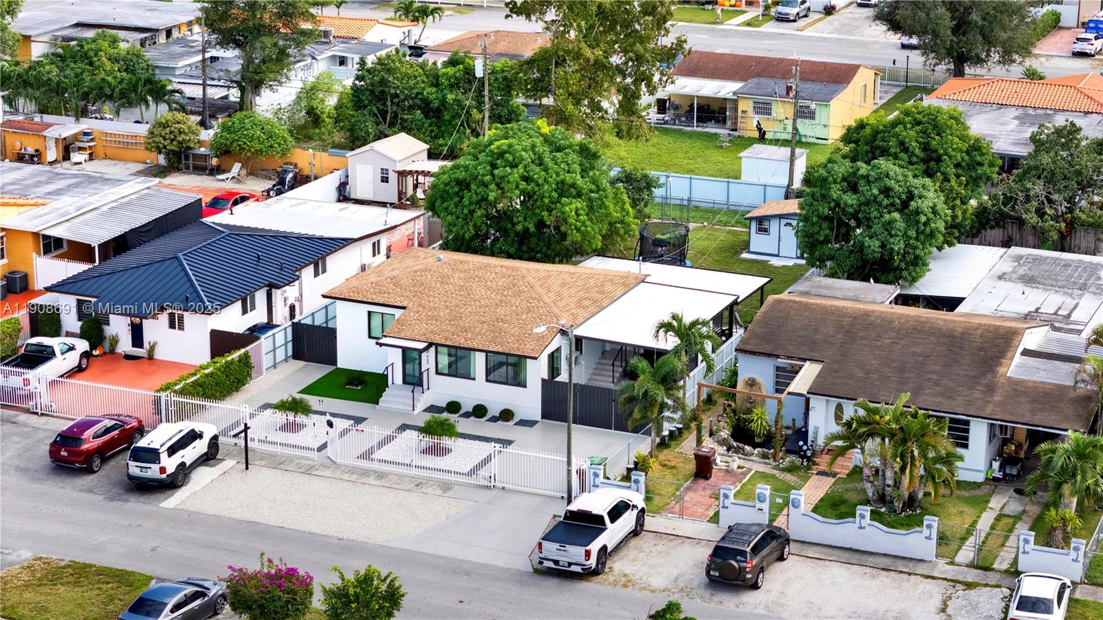 HIALEAH 14TH ADDN - Residential