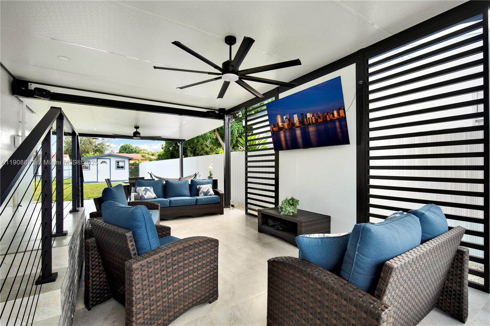 HIALEAH 14TH ADDN - Residential