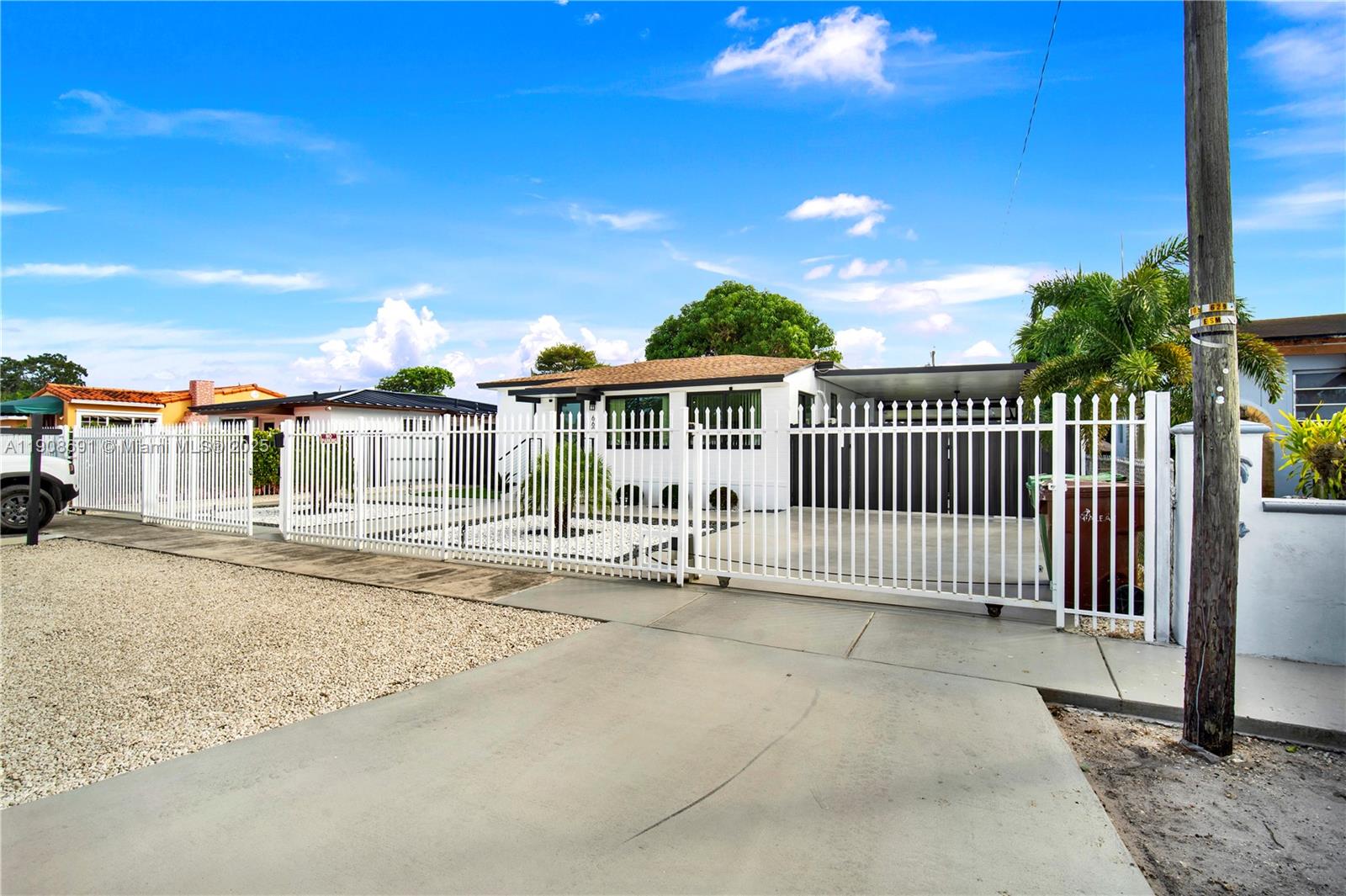 HIALEAH 14TH ADDN - Residential