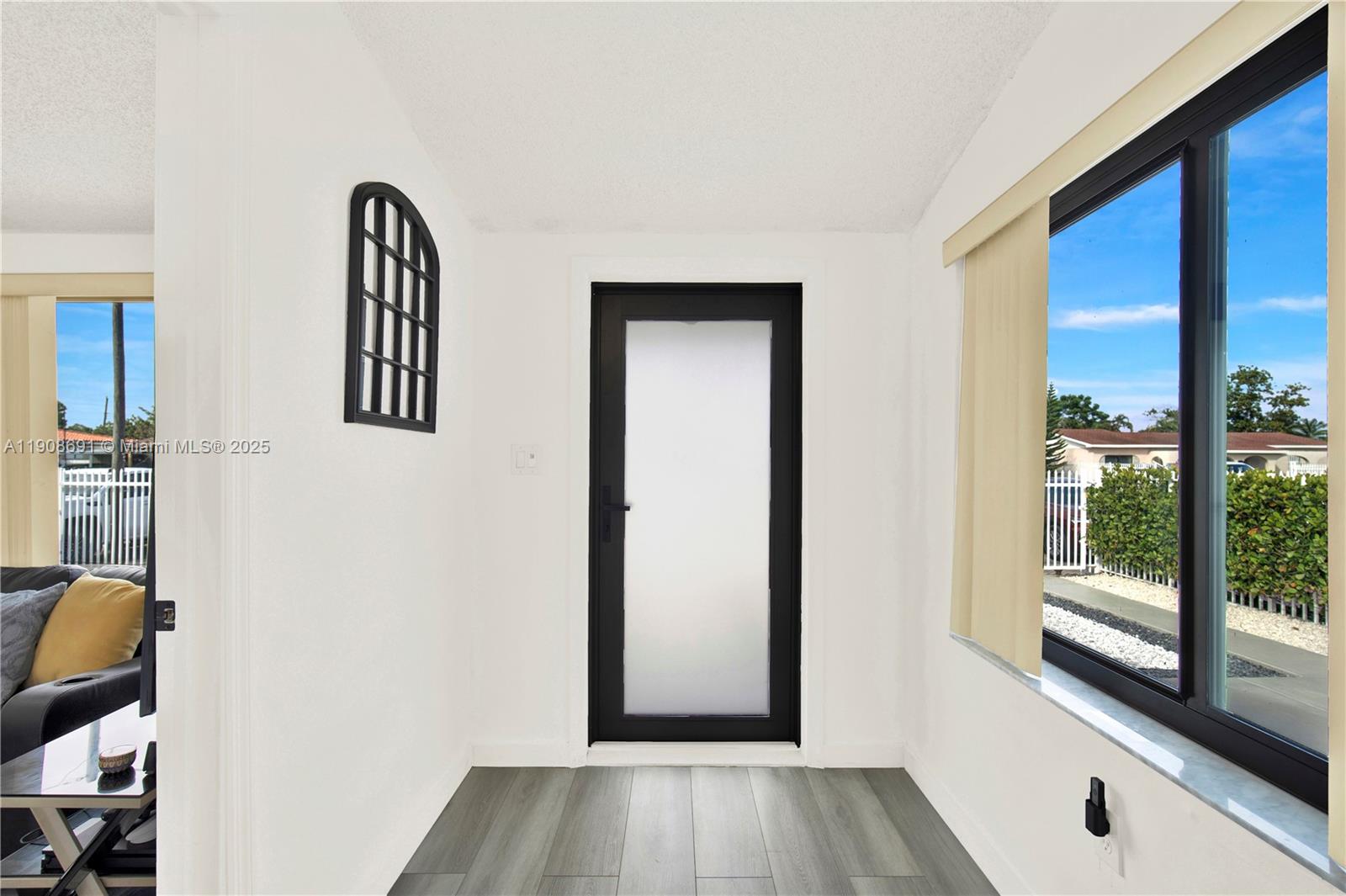 HIALEAH 14TH ADDN - Residential