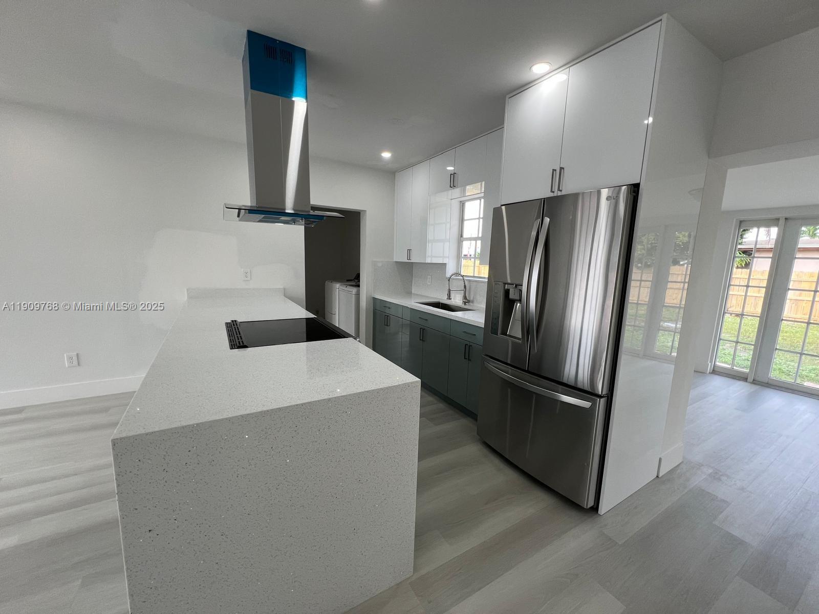 PALM SPRINGS SUB SEC 3 5T - Residential