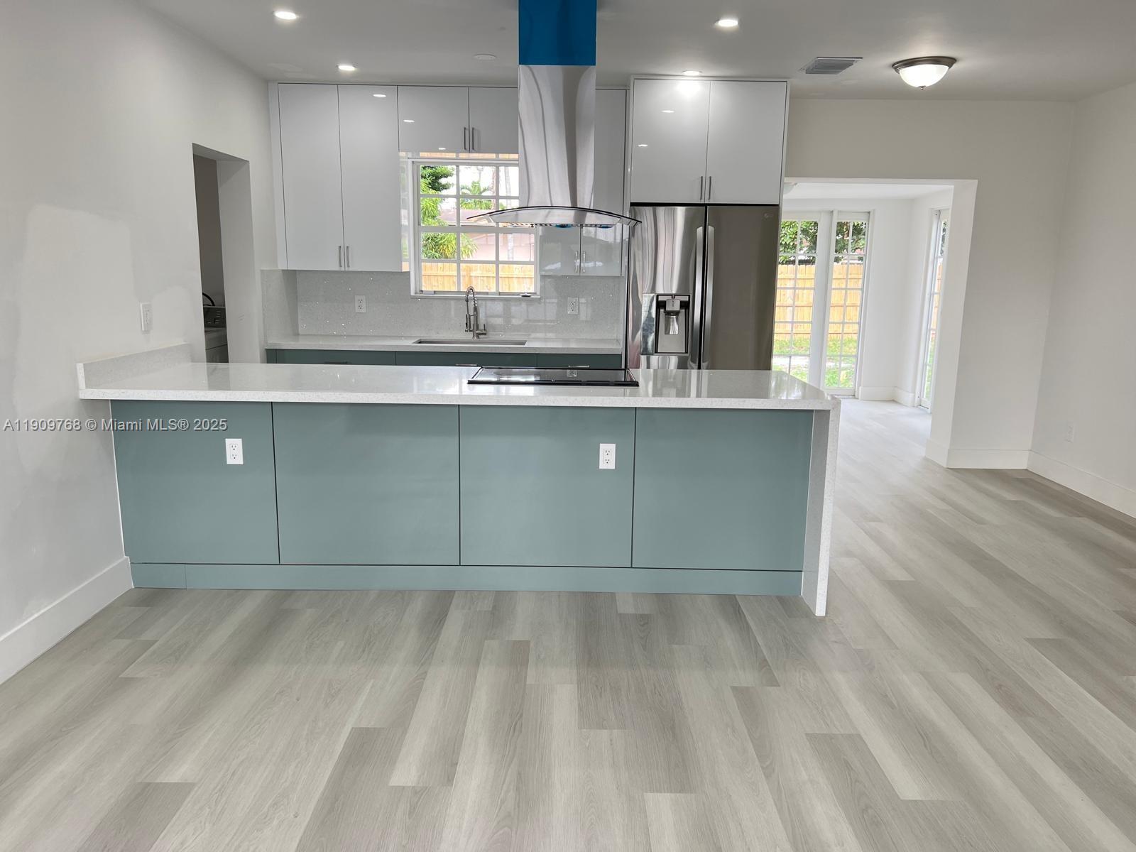 PALM SPRINGS SUB SEC 3 5T - Residential