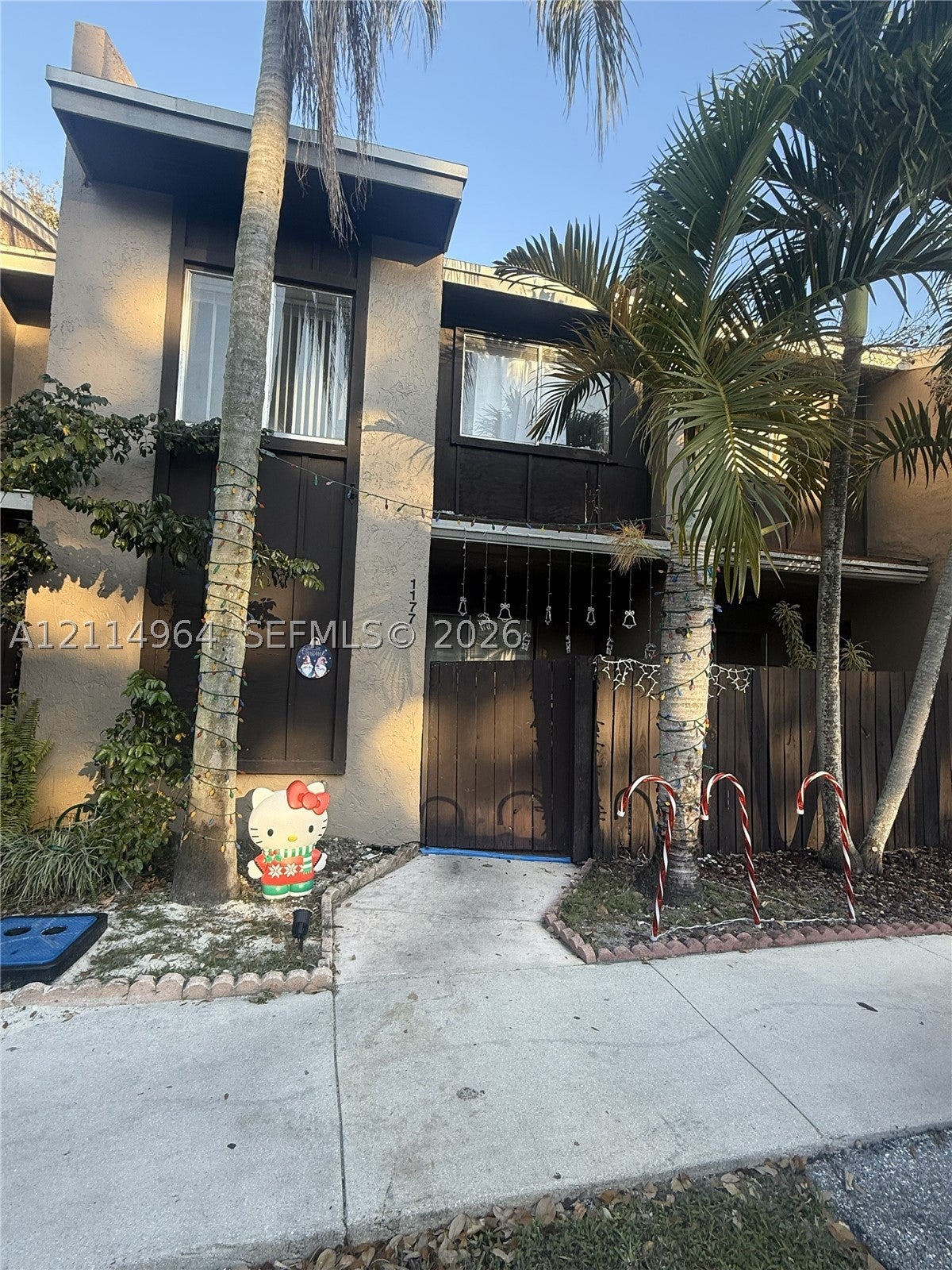 1177 Sussex Dr