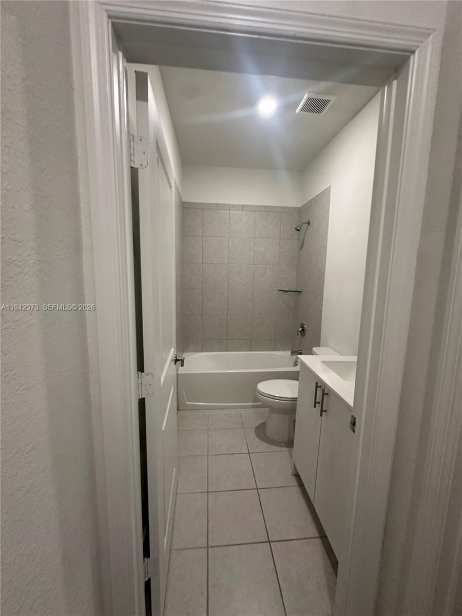 SILVER PALM RESIDENTIAL H - Residential