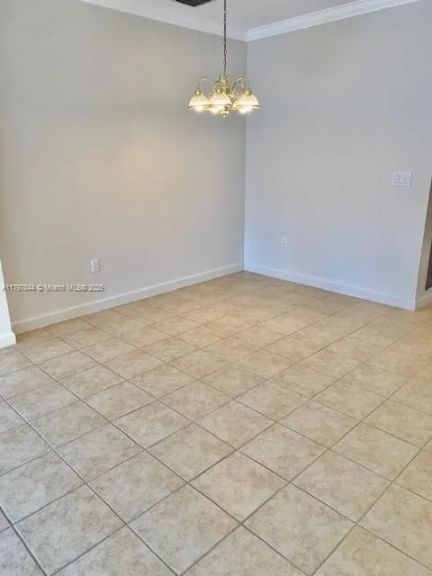 Miami, Florida 33196, United States, 3 Bedrooms Bedrooms, ,2 BathroomsBathrooms,Residential,Pending,125127