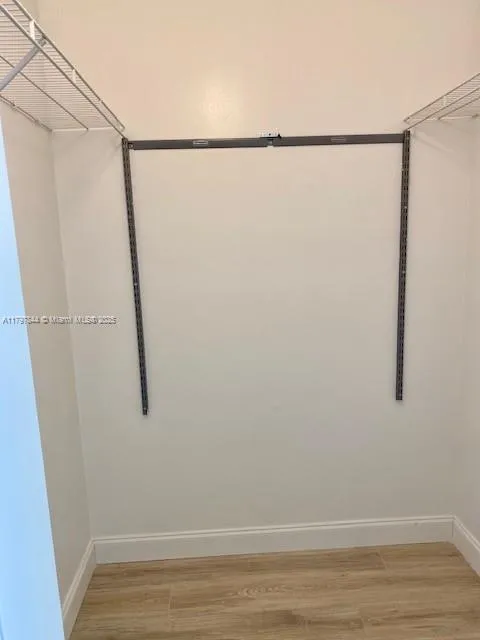 Miami, Florida 33196, United States, 3 Bedrooms Bedrooms, ,2 BathroomsBathrooms,Residential,Pending,125127