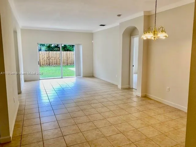 Miami, Florida 33196, United States, 3 Bedrooms Bedrooms, ,2 BathroomsBathrooms,Residential,Pending,125127