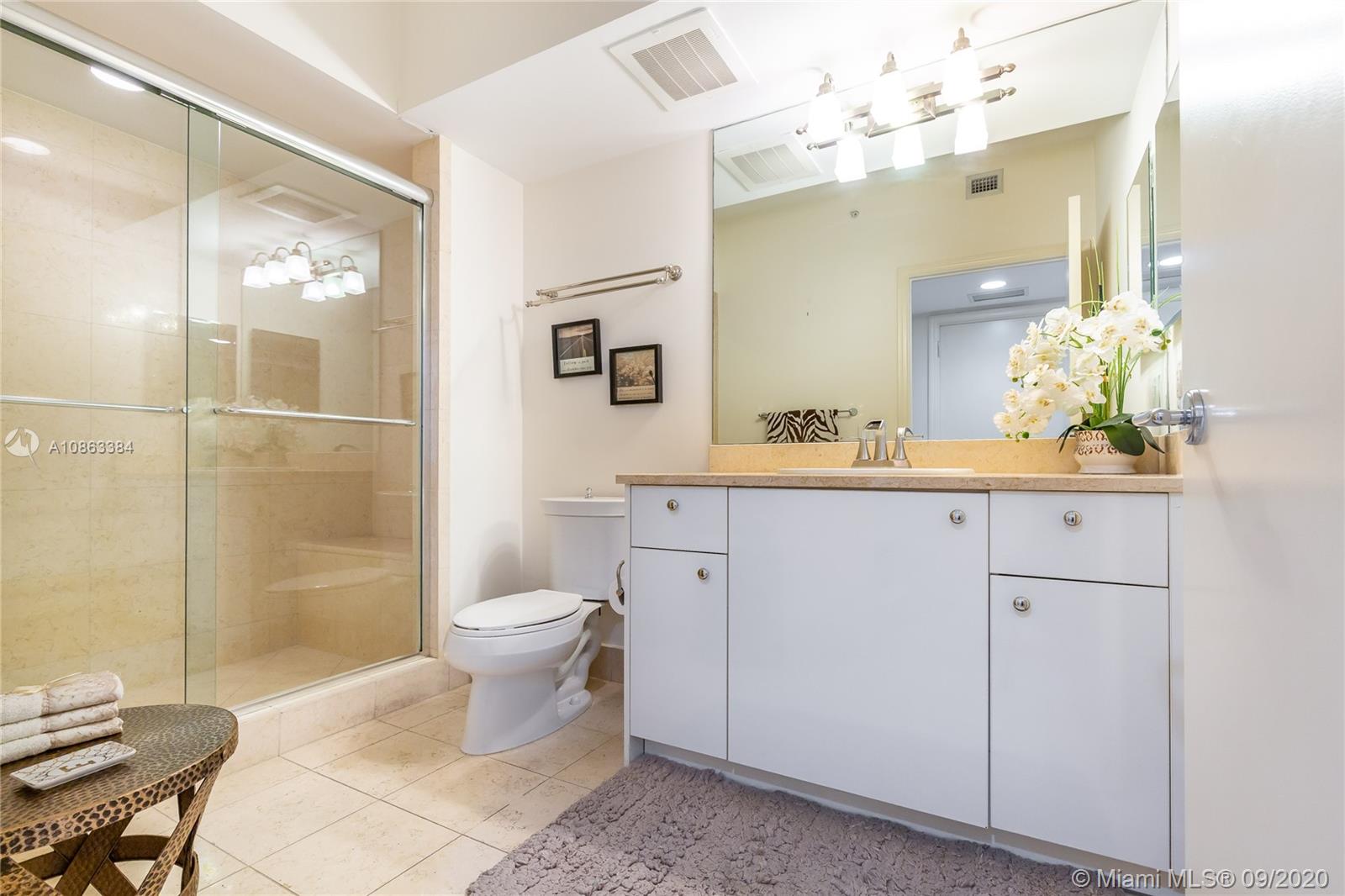 TURNBERRY VLG NO TOWER CO - Residential