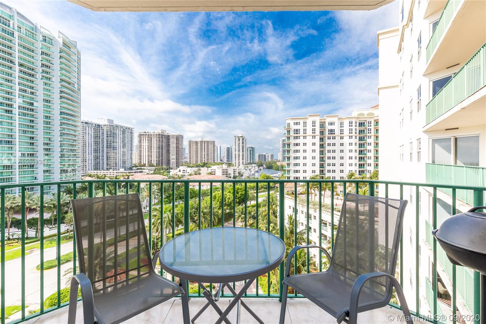 TURNBERRY VLG NO TOWER CO - Residential