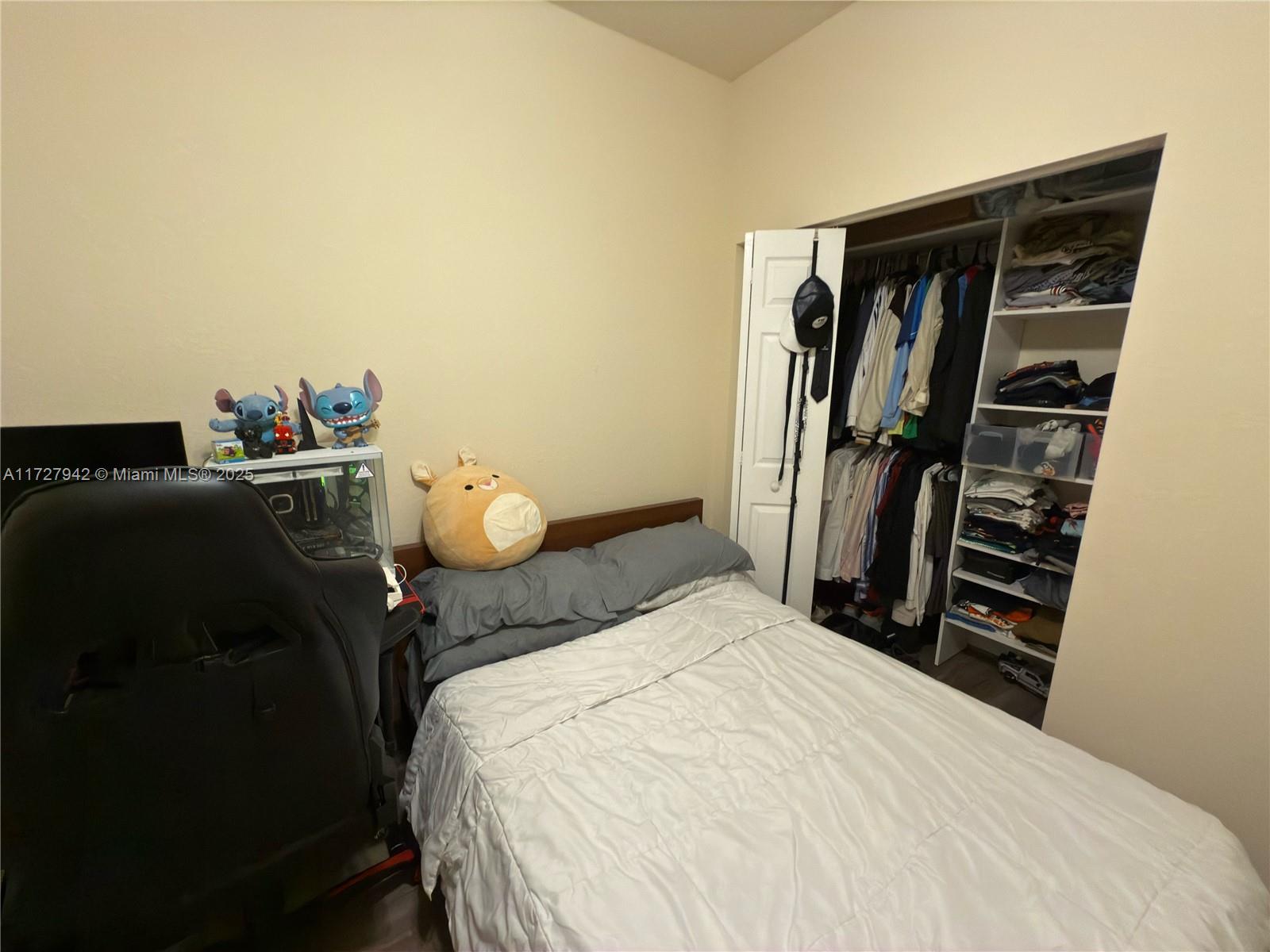 LAKES BY THE BAY EVE REPL - Residential