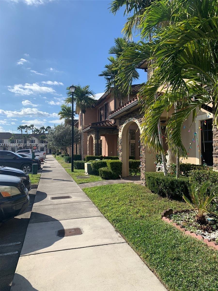 BELLAGIO VILLAS - Residential Lease