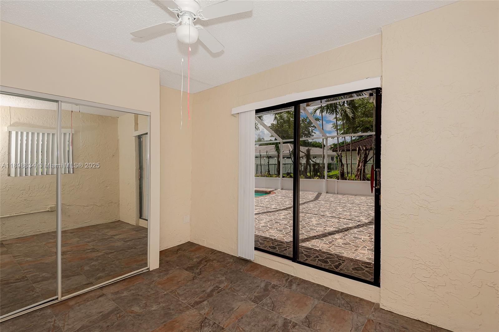 CYPRESS RUN - Residential