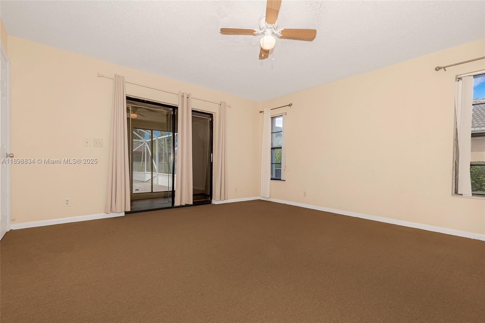 CYPRESS RUN - Residential