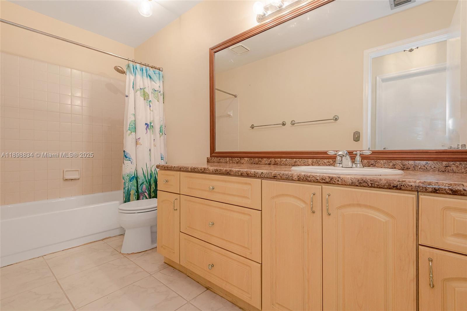 CYPRESS RUN - Residential