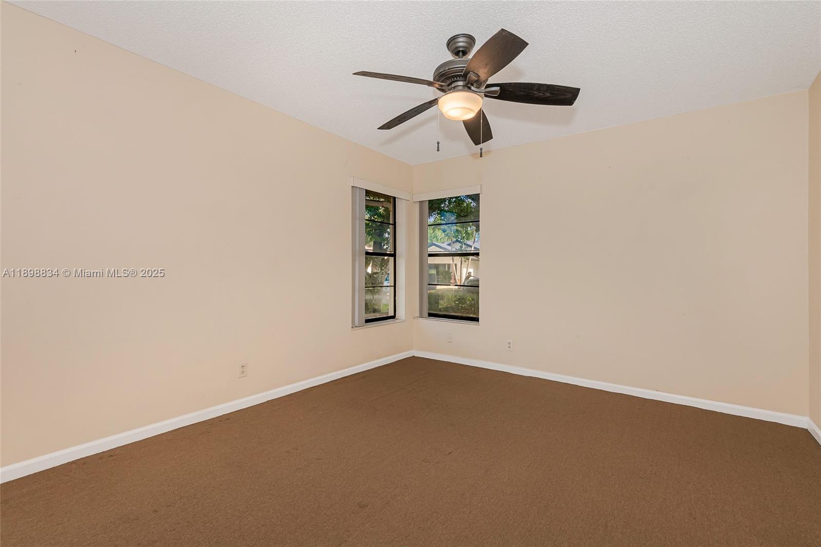 CYPRESS RUN - Residential