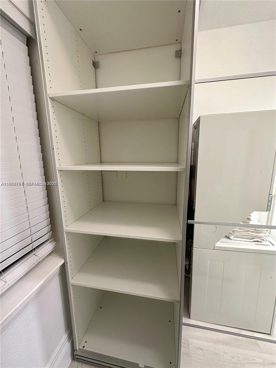 MENDOZA CONDO - Residential