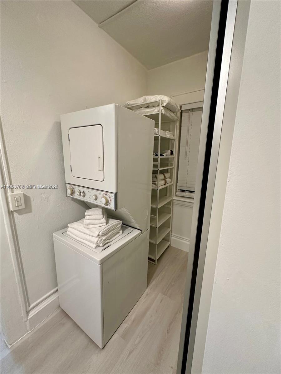 MENDOZA CONDO - Residential