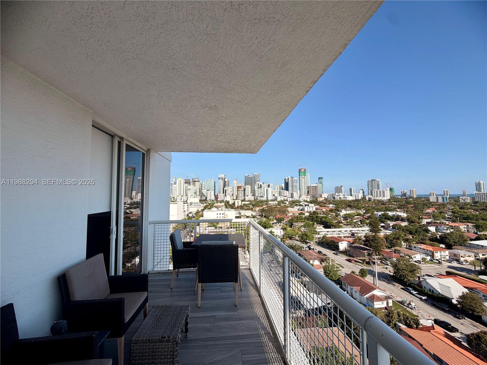 BRICKELL VISTA CONDO - Residential Lease