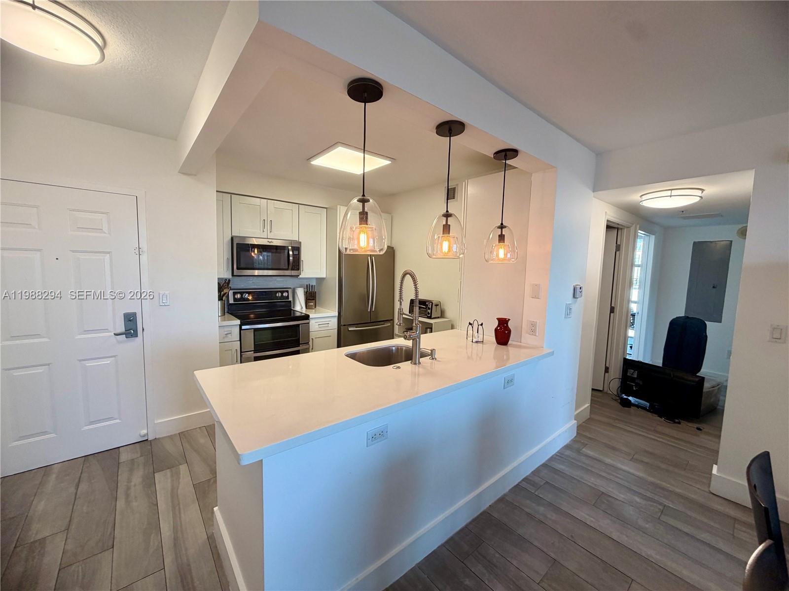 BRICKELL VISTA CONDO - Residential Lease