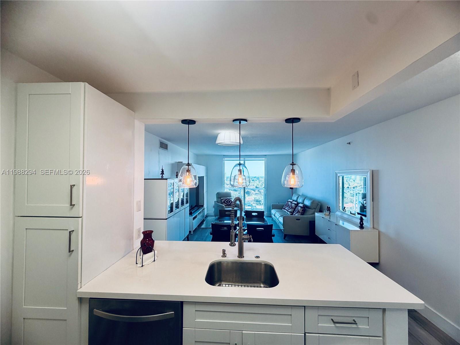 BRICKELL VISTA CONDO - Residential Lease